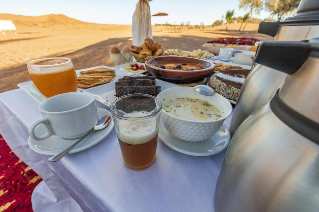 Merzouga Luxury Traditional Camp Екстер'єр фото
