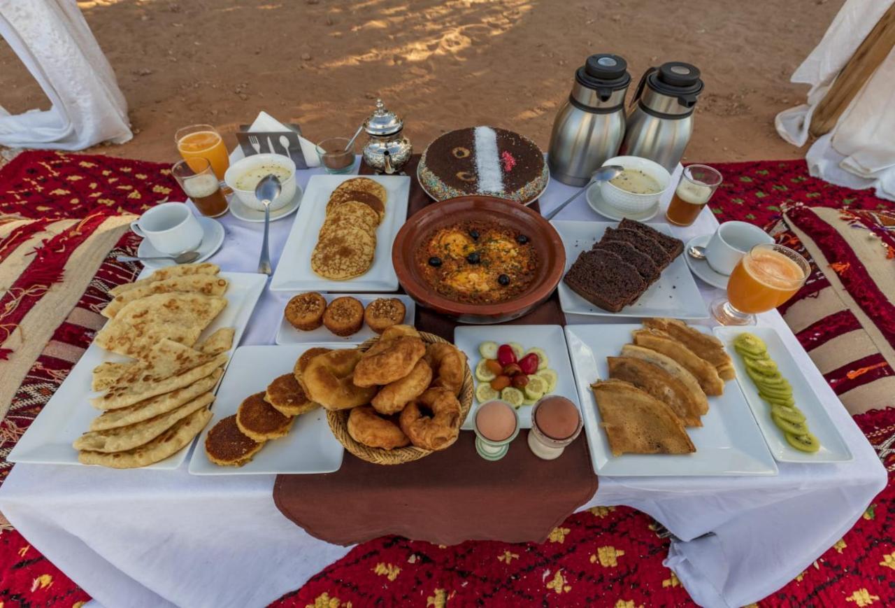 Merzouga Luxury Traditional Camp Екстер'єр фото