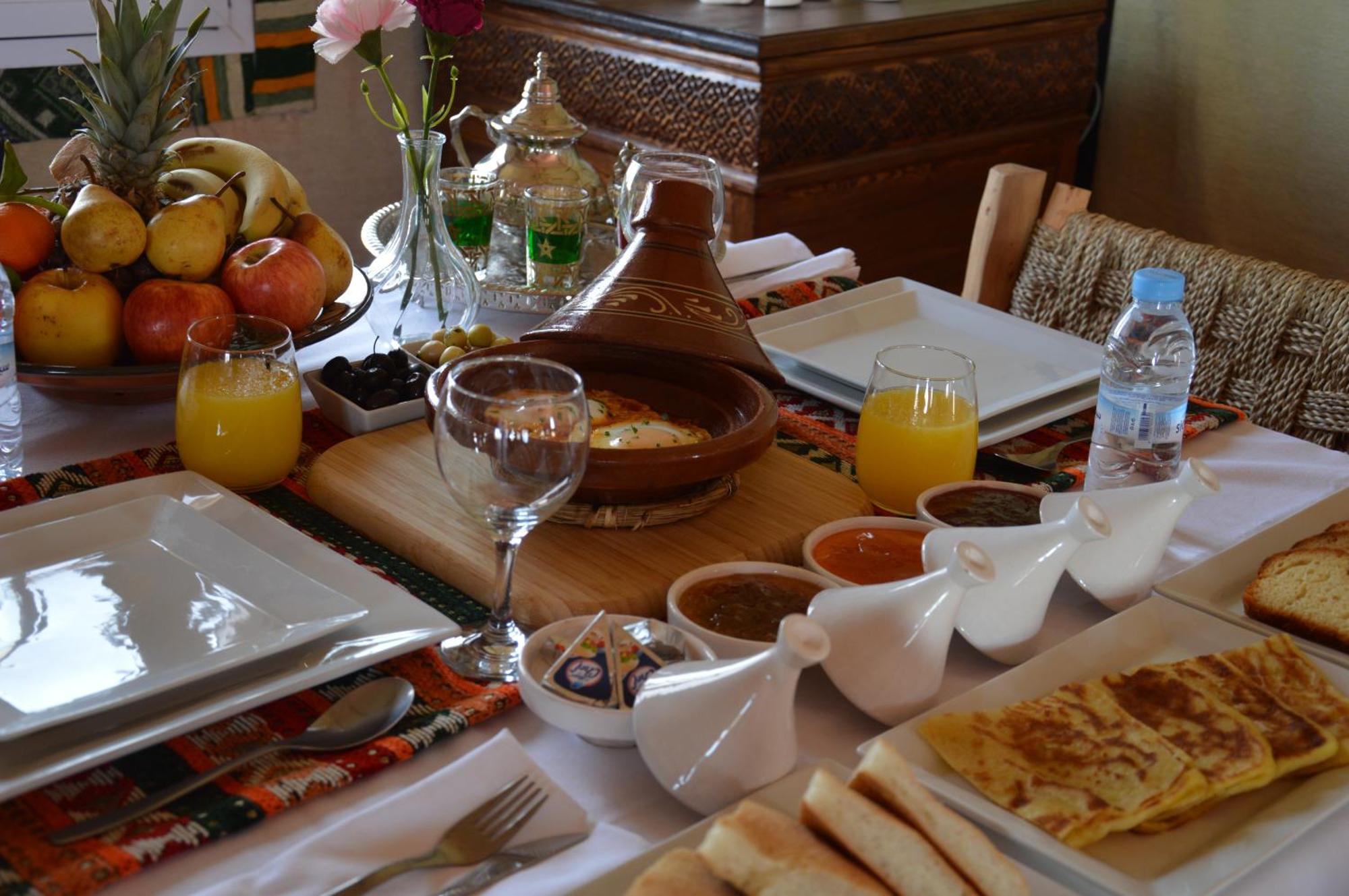 Merzouga Luxury Traditional Camp Екстер'єр фото